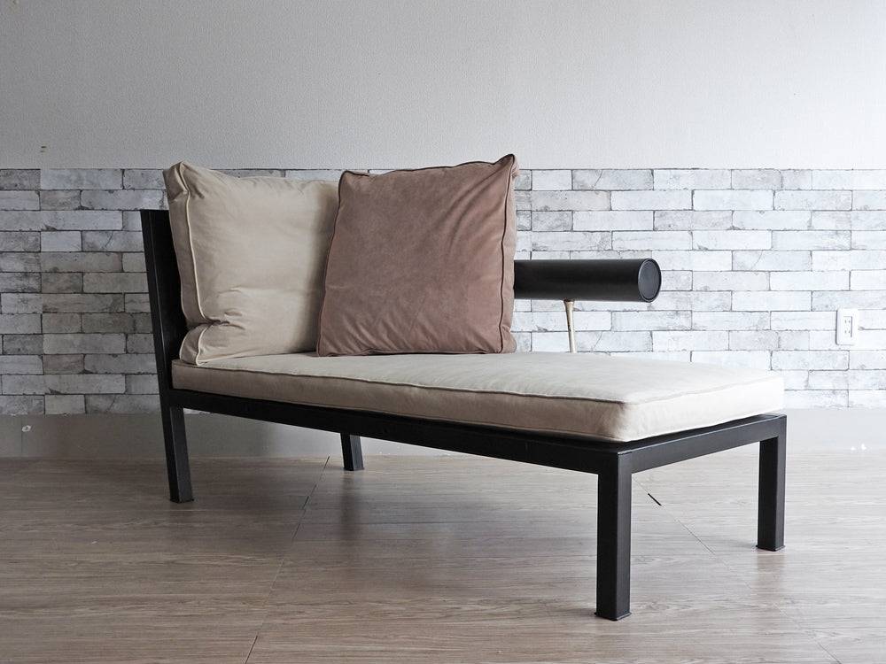 ビーアンドビー イタリア B&B Italia バイシティ Baisity カウチソファ 寝椅子 クッション付き 本革 ブラック アントニオ チッテリオ Antonio Citterio 廃番  中古品  買い取りしました。