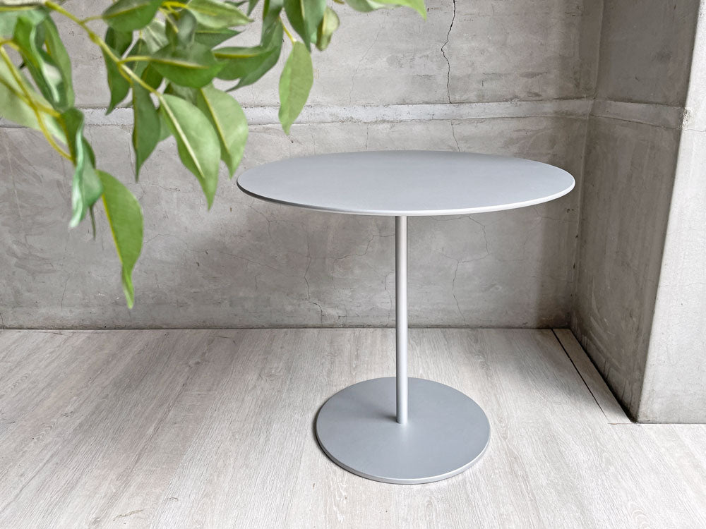 カッシーナイクスシー Cassina ixc. 252 ON-OFF サイドテーブル アルミニウム ピエロ・リッソーニ イタリアモダン 廃番 定価約15万円 中古品 買い取りしました。