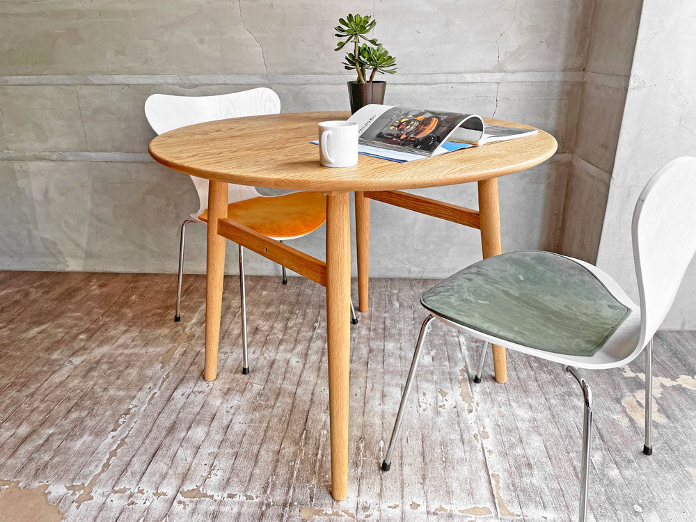 モモナチュラル MOMO Natural ベント VENT CIRCLE 950 TOP MEDIUM P/P ラウンド ダイニングテーブル オーク無垢材 オイル仕上げ ナチュラル 中古品 買い取りしました。