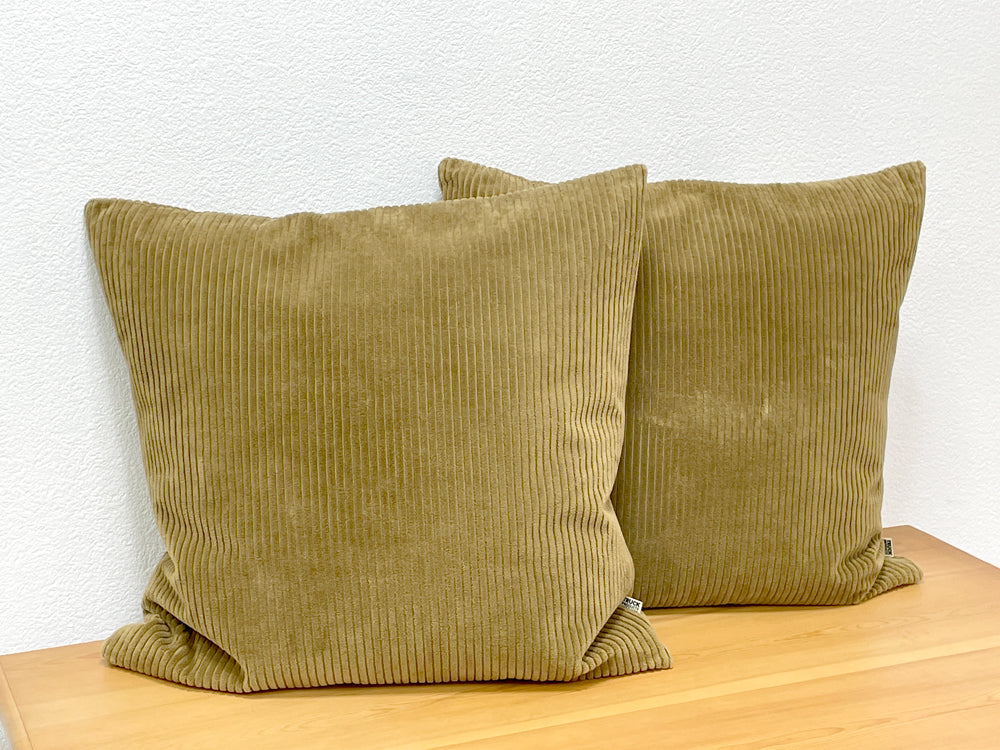 トラックファニチャー TRUCK FURNITURE FK SOFA コーデュロイクッション Lサイズ 50×50cm フェザークッション 張地F-21 グリーン 中古品 買い取りしました。