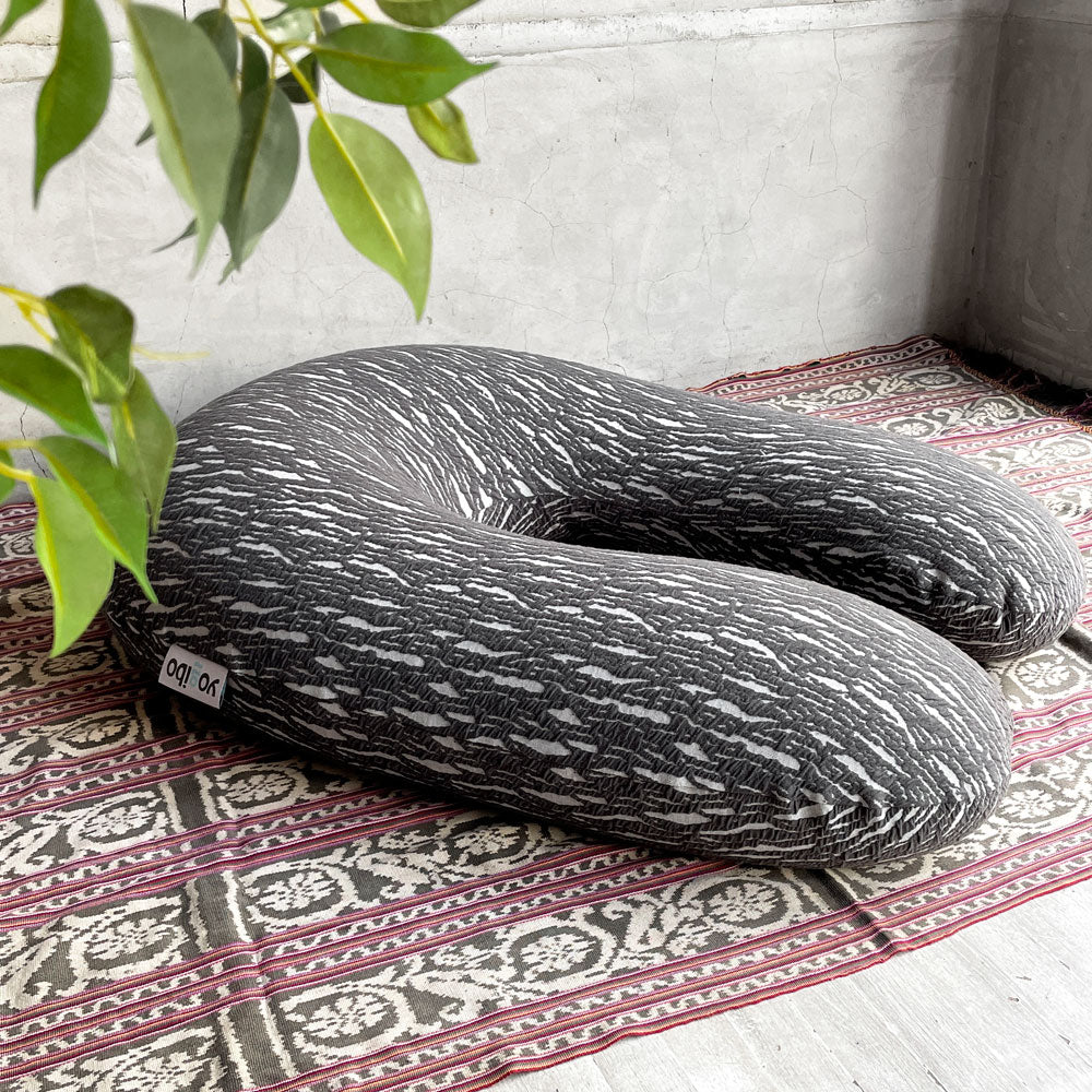 【学芸大学店】ヨギボー Yogibo ラックスサポート Luxe Support ビーズクッション ソファ ダークグレー Dark Gray 定価￥20,900-♪ 買取させていただきました。