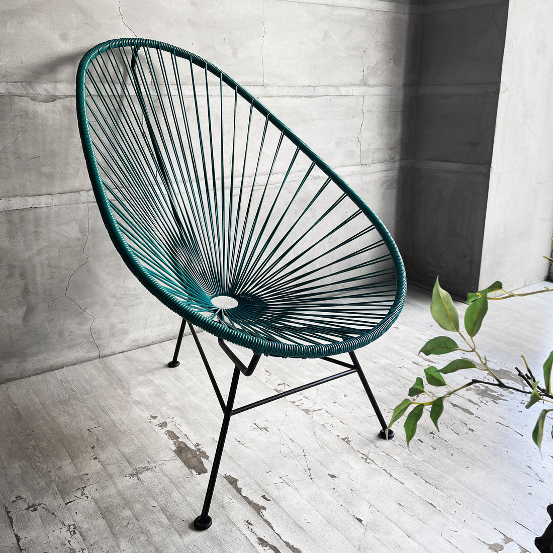 【学芸大学店】メトロクス METROCS アカプルコチェア Acapulco Chair ペトロブルー アウトドアチェア PVCコード ブラックスチール ハンドメイド メキシコ 買取させていただきました。