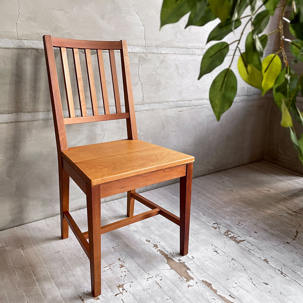 【学芸大学店】北の住まい設計社 KITANOSUMAISEKKEISHA ミッションチェア Mission chair アームレスチェア ダイニングチェア 板座 チェリー無垢材 廃番買取させていただきました。