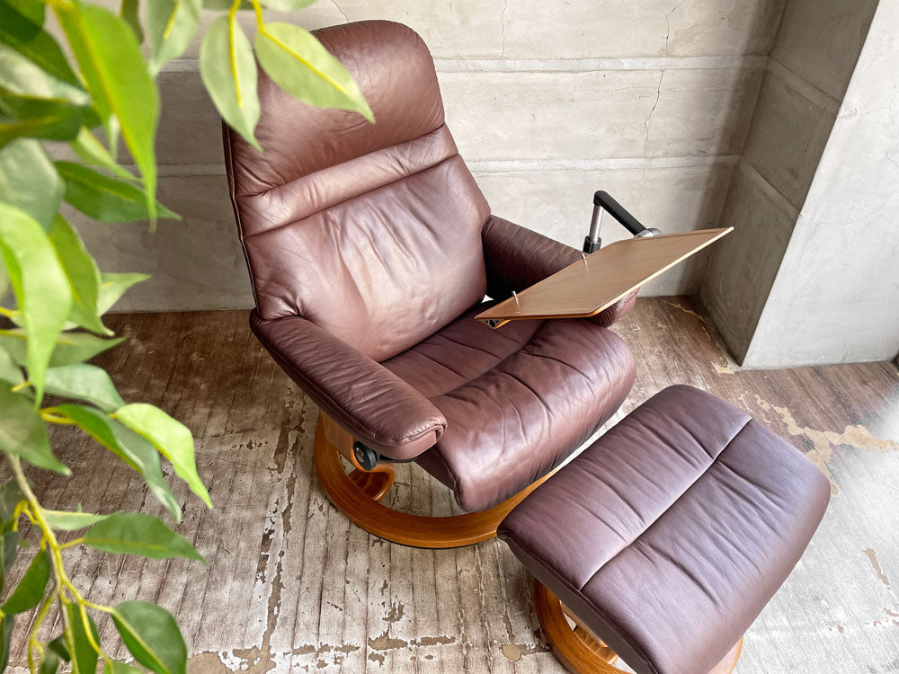エコーネス EKORNES ストレスレス Stressless サンライズ クラシック Sサイズ リクライニングチェア コンピューターテーブル＆オットマン付き バティック ブラウン 本革 中古品 買い取りしました。