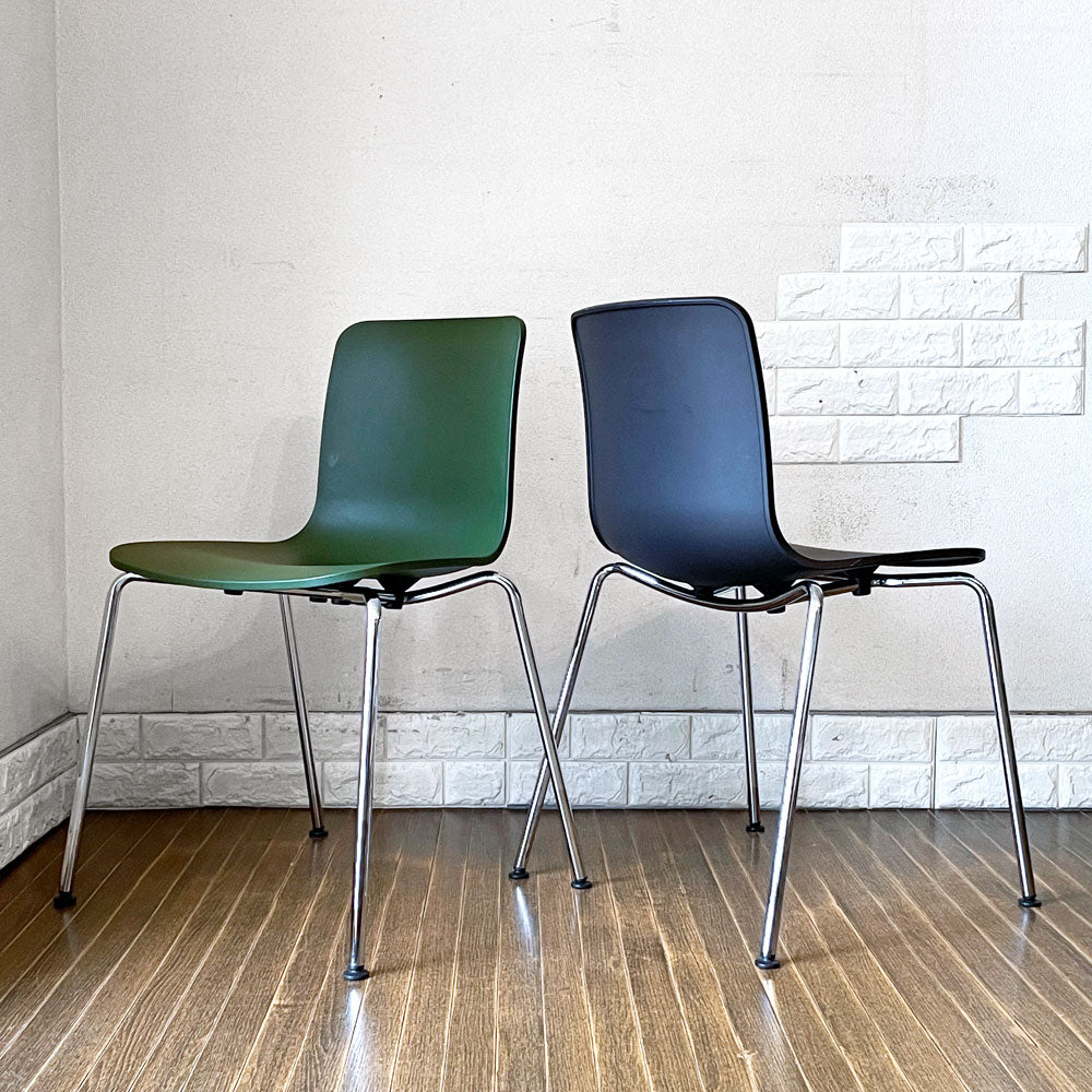【経堂店】ヴィトラ vitra ハルチューブ HAL Tube サイドチェア ダイニングチェア スタッキング ジャスパー・モリソン 定価￥39,600- 2脚 買取させていただきました。