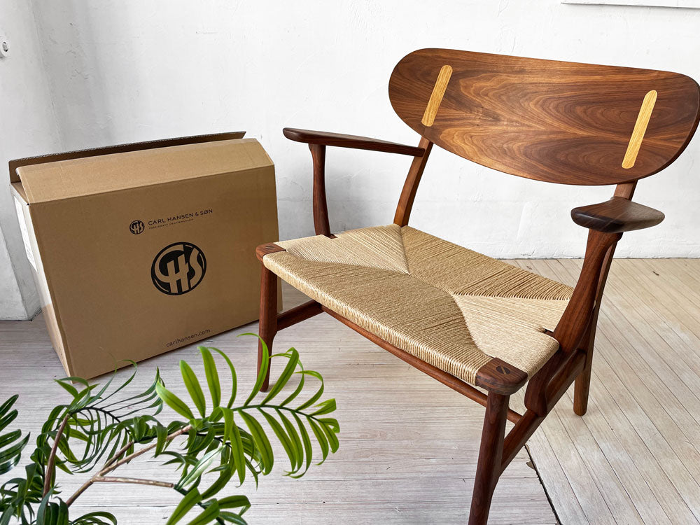 カールハンセン&サン Carl Hansen & Son CH22 ラウンジチェア ウォールナット材オイル仕上げ 美品 ※別売レザークッション付き ハンス・J・ウェグナー デンマーク 美品 中古品 買い取りしました。