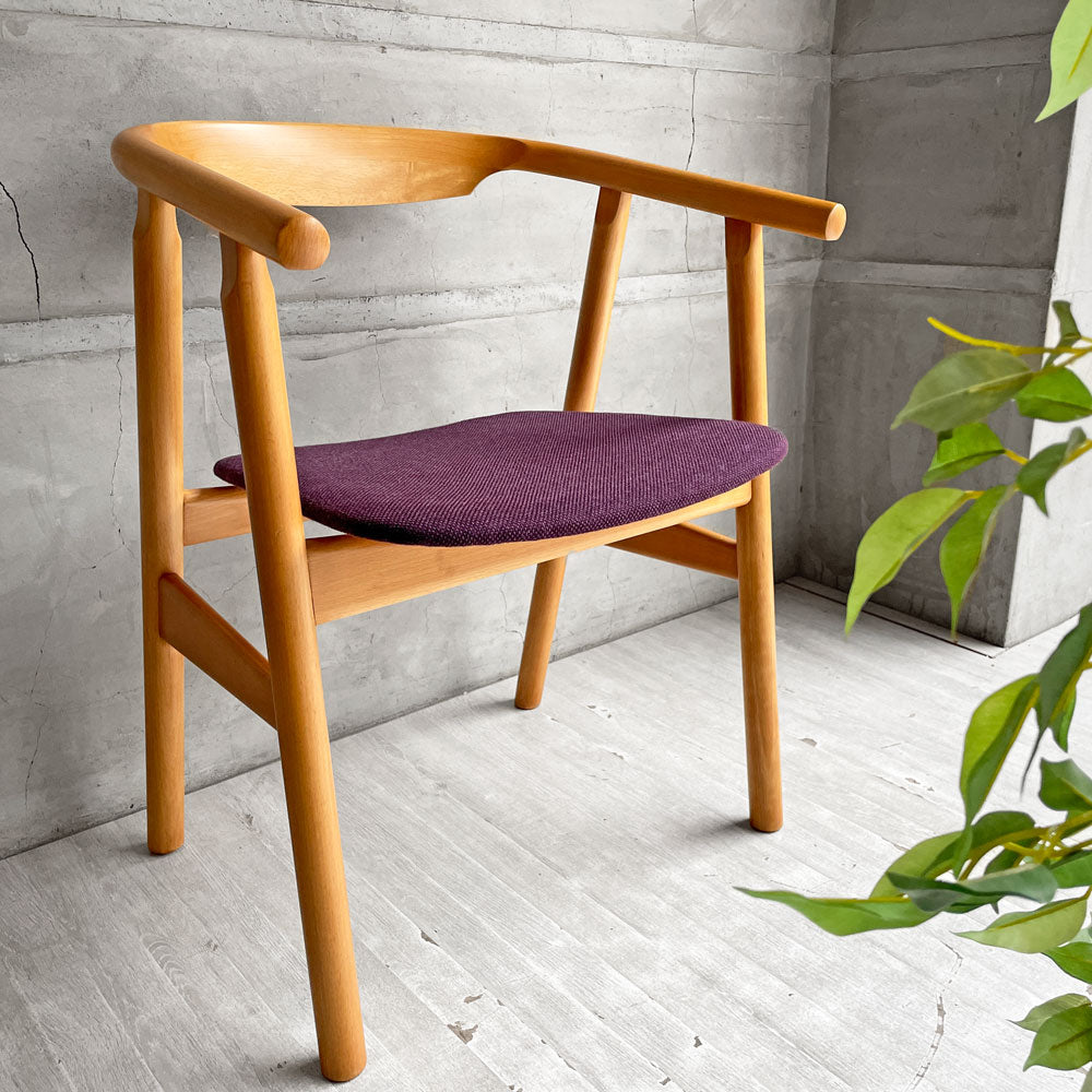 【学芸大学店】ゲタマ GETAMA GE201 後期 アームチェア ビーチ材 ハンス.J.ウェグナー グレーファブリック 張替済み 北欧家具 ビンテージ Vintage 希少♪ 買取させていただきました。