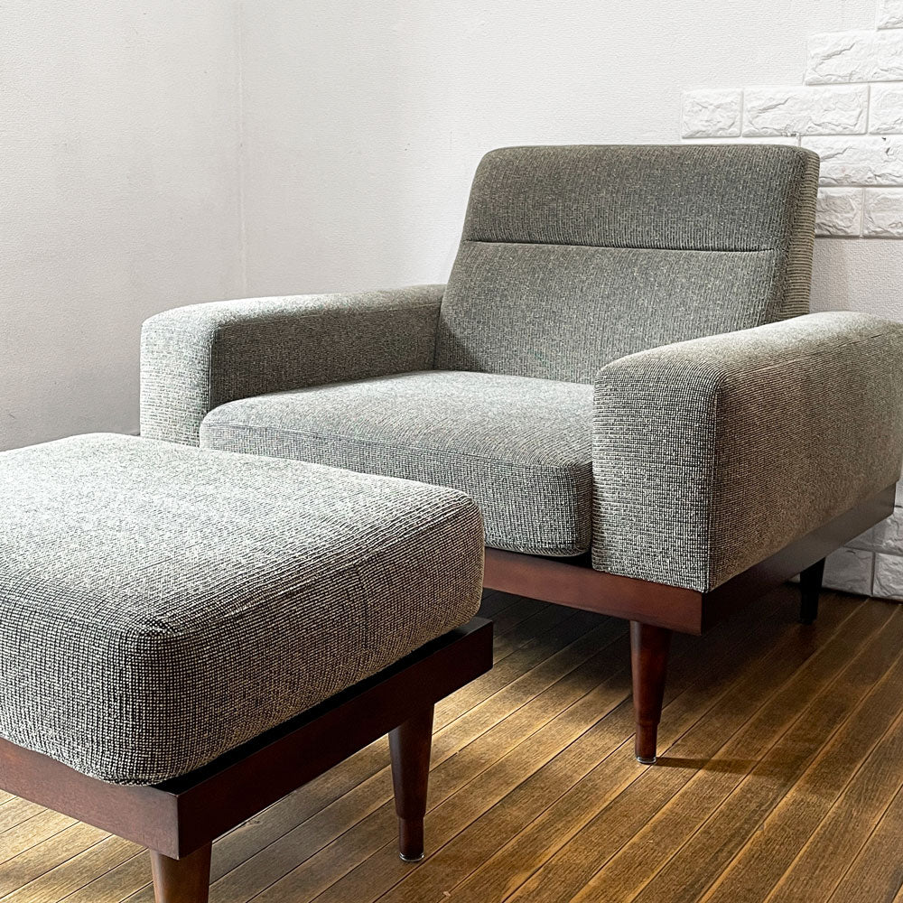 【経堂店】パシフィックファニチャーサービス PACIFIC FURNITURE SERVICE P.F.S スタンダードC STANDARD C 1Pソファ アームチェア & オットマン Mo Black  買取させていただきました。