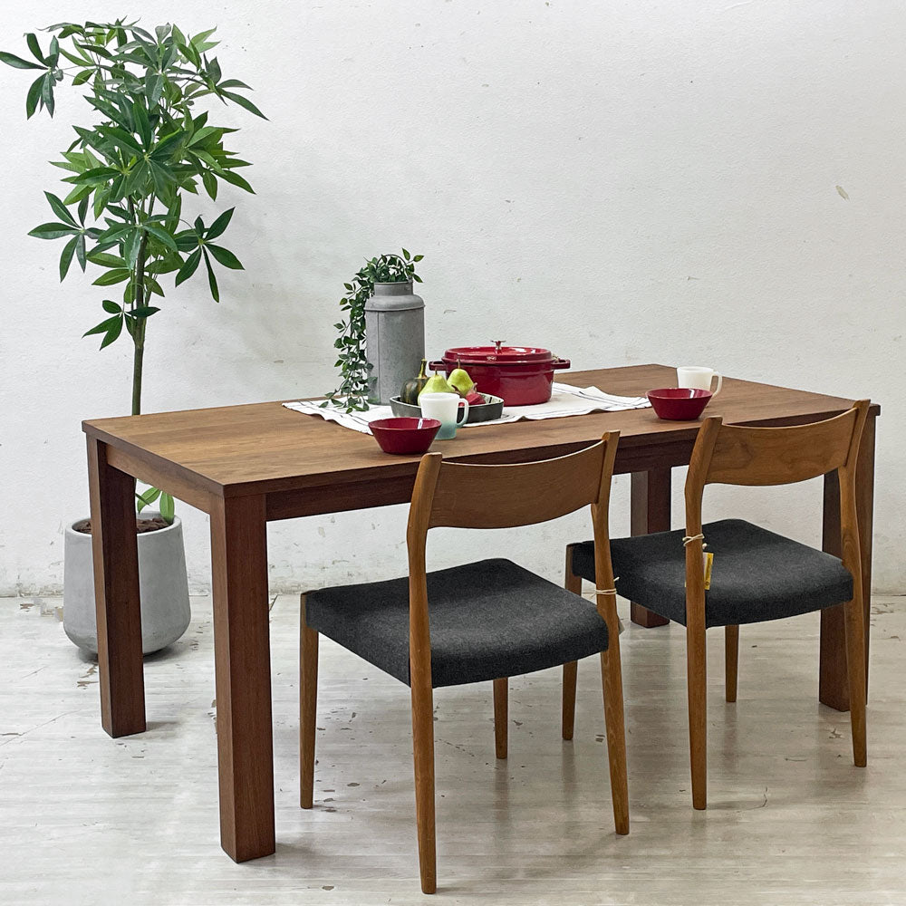 アクタス ACTUS レン REN ダイニングテーブル ウォールナット無垢材 W160cm モダンデザイン ～ 高級銘木"ウォールナット"を無垢のまま感じる。～