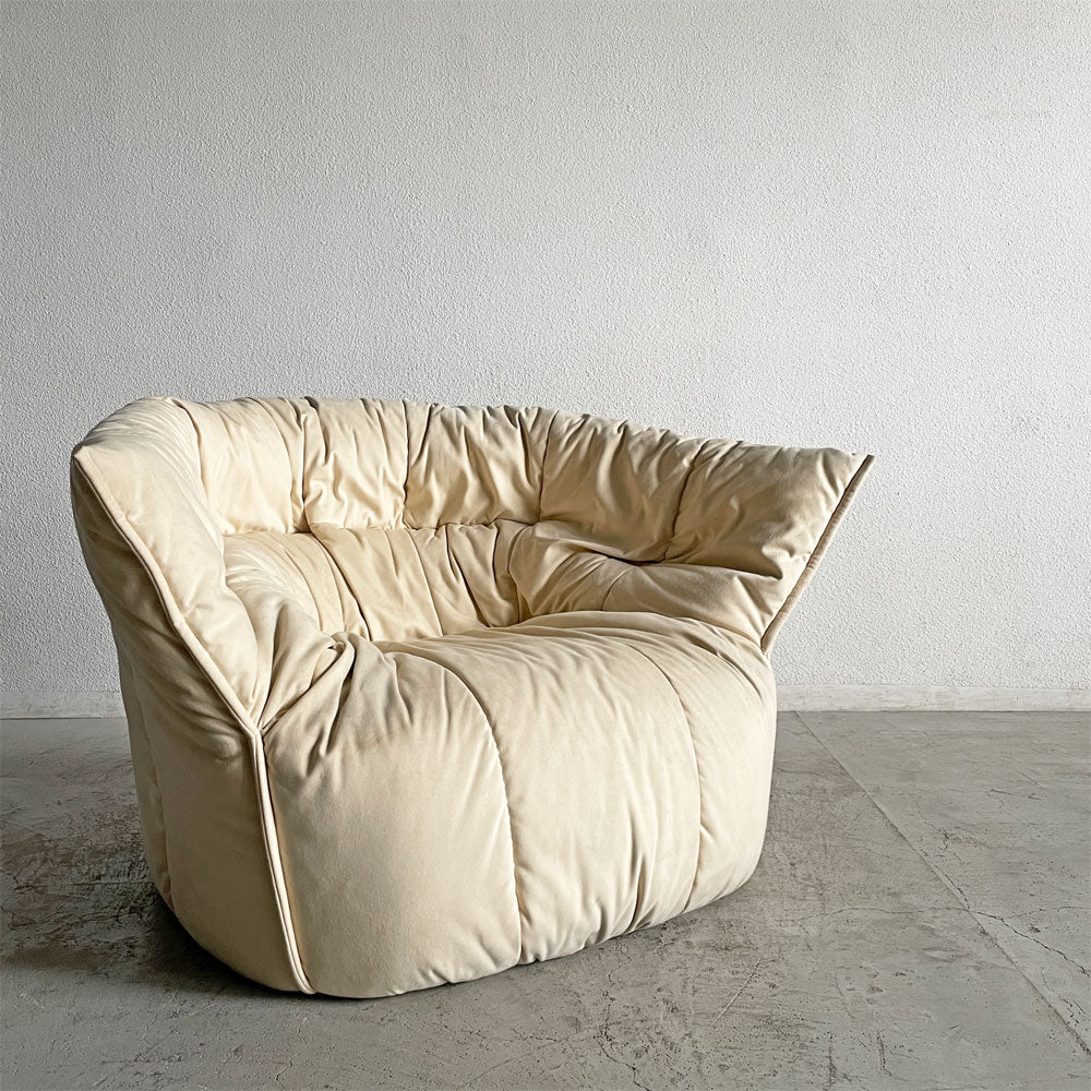 【登戸BASE店】リーンロゼ ligne roset ブリガンタン BRIGANTIN 1Pソファ ファブリック オフホワイト系 ミッシェル・デュカロワ フランス 現行定価￥198,000-以上 買取させていただきました。