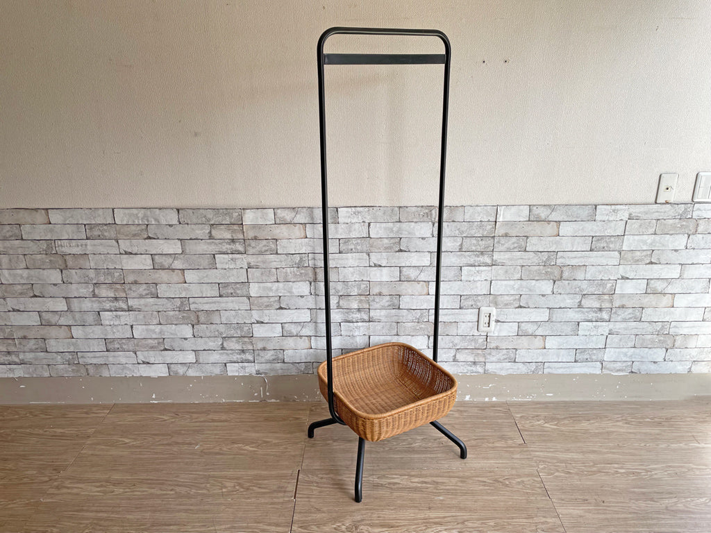 イデー IDEE ワラビー ハンガースタンド WALLABY HANGER STAND ハンガーラック ラタン 定価￥31,900- 中古品  買い取りしました。