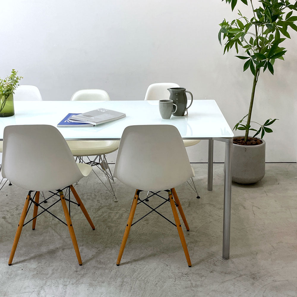 フリッツハンセン Fritz Hansen プラーノ PLANO ダイニングテーブル W200cm ガラス天板 北欧 デンマーク モダン ～虚空のサスペンデッド～