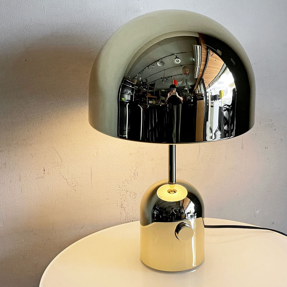 【自由が丘店】トムディクソン Tom Dixon ベル テーブルライト BELL TABLE LAMP ブラス 無段階調光式 買取させていただきました。