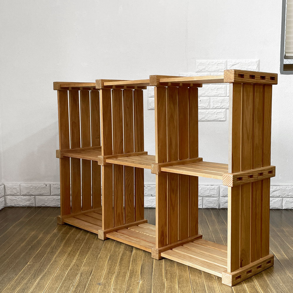【経堂店】UKビンテージ UK Vintage オープンシェルフ ディスプレイラック 2x3 スリットボード パイン材 英国 買取させていただきました。