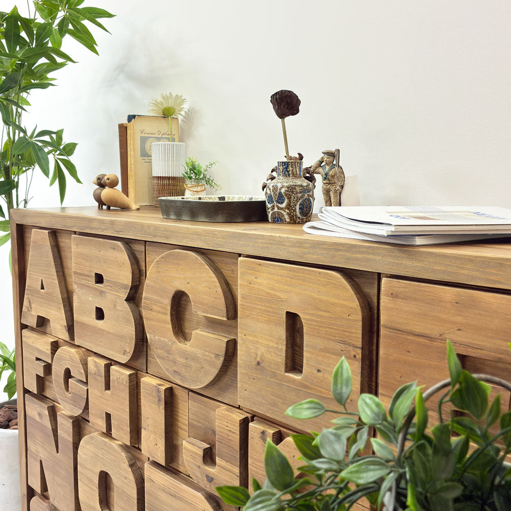 クラッシュゲート CRASH GATE ノットアンティークス Knot antiques ABC キャビネット 古材 チェスト アルファベット 大小抽斗計26杯 店舗什器 関家具 ～古木 de ロック～