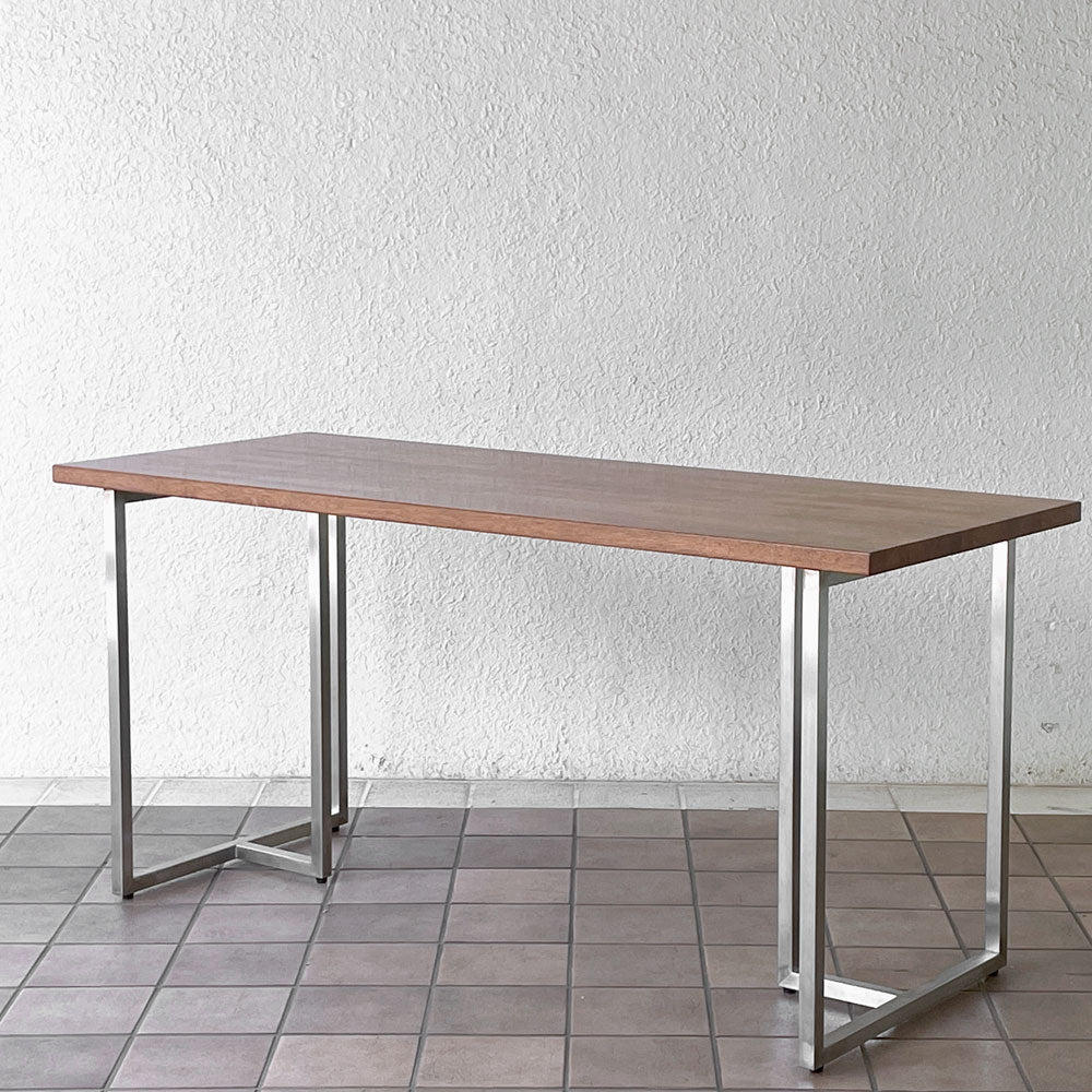  【用賀店】かなでもの KANADEMONO ザ・テーブル THE TABLE デスク ラバーウッド天板 ステンレス T脚 W150x60cm スタイリッシュモダン 工業系 買取させていただきました。