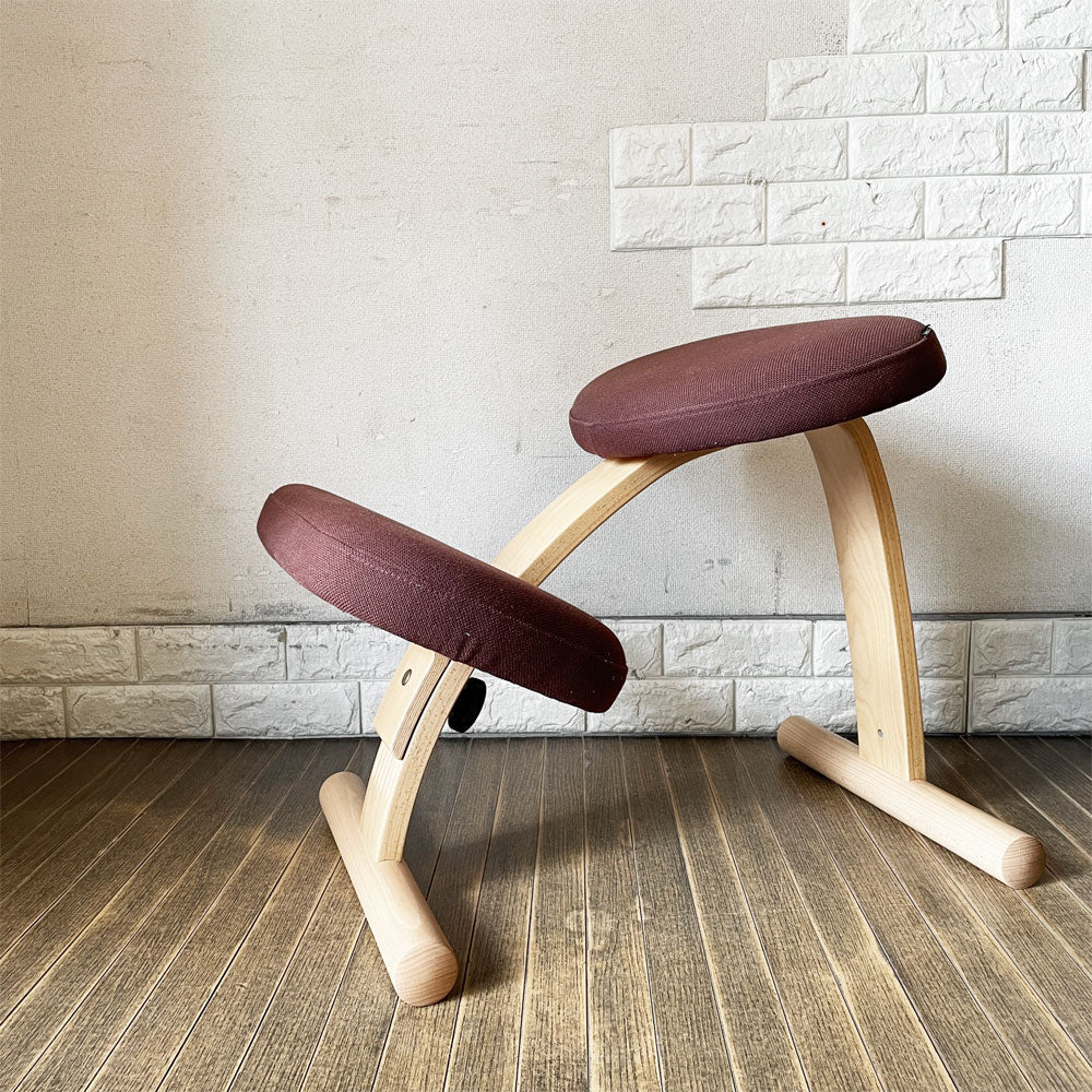 【経堂店】サカモトハウス Sakamoto house バランスイージー Balance Easy バランスチェア 学習椅子 ファブリックシート ダークブラウン 姿勢矯正 ノルウェー 買取させていただきました。