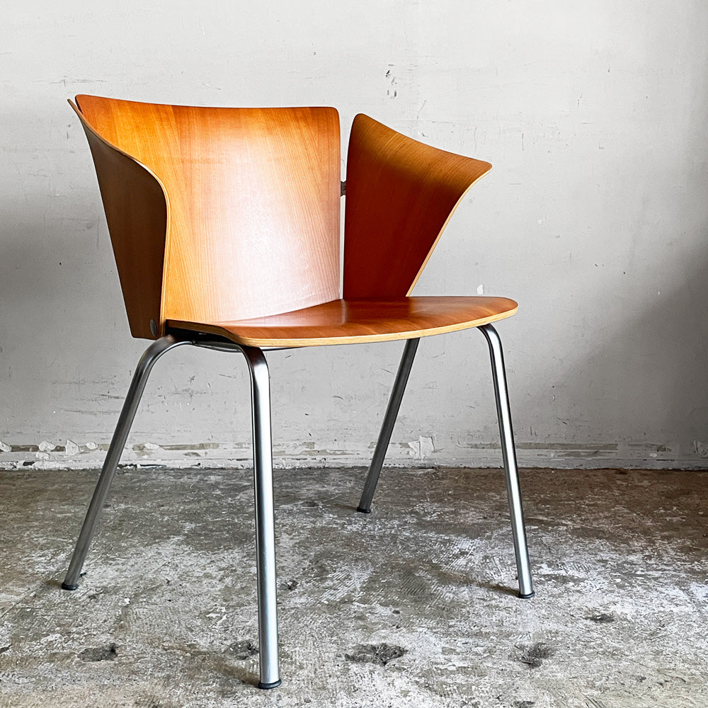 【自由が丘店】フリッツハンセン Fritz Hansen VM3 ヴィコチェア VICO Chair ヴィコ・マジストレッティ スタッキング プライウッド 北欧家具 廃番 買取させていただきました。