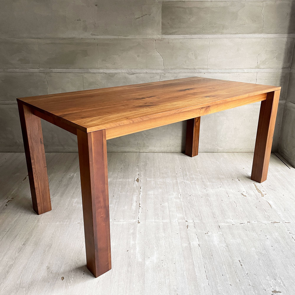 【学芸大学店】アール・テック R-TEC イージー ダイニングテーブル Easy Dining Table ウォールナット無垢材 モダンデザイン国産 大川家具 W160cm 買取させていただきました。