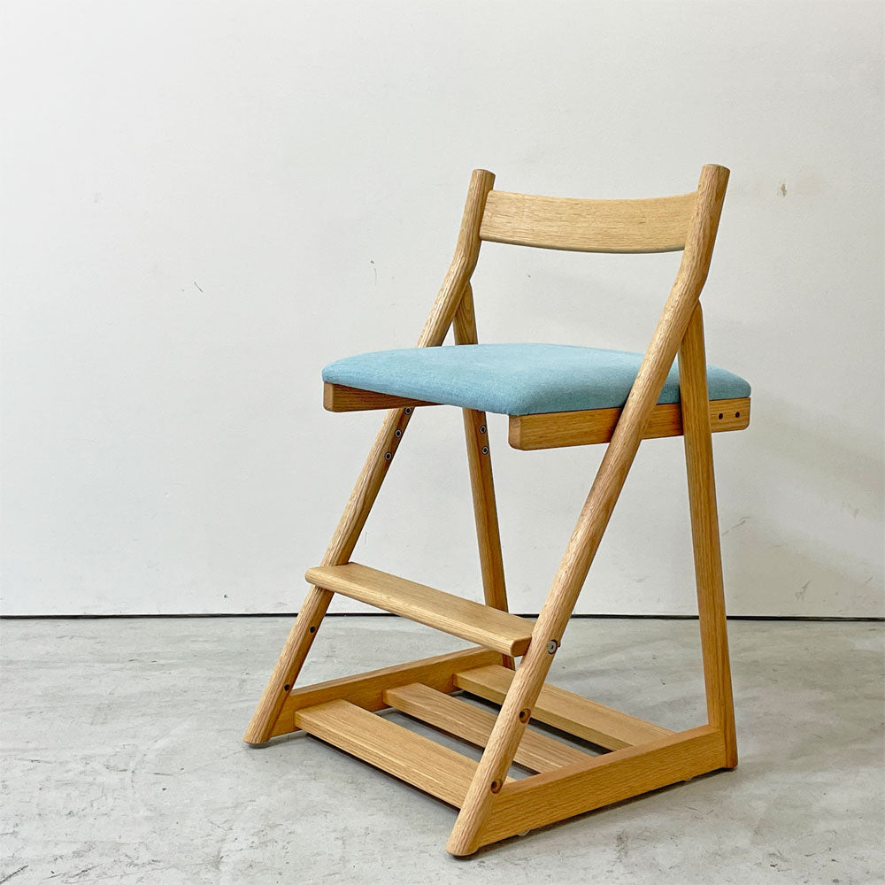 【祖師ヶ谷大蔵店】アクタス ACTUS ティーキッズ T-KIDS デスクチェア 昇降機能 ブルー系 ファブリック キャスター オーク材 日進木工 nissin 買取させていただきました。