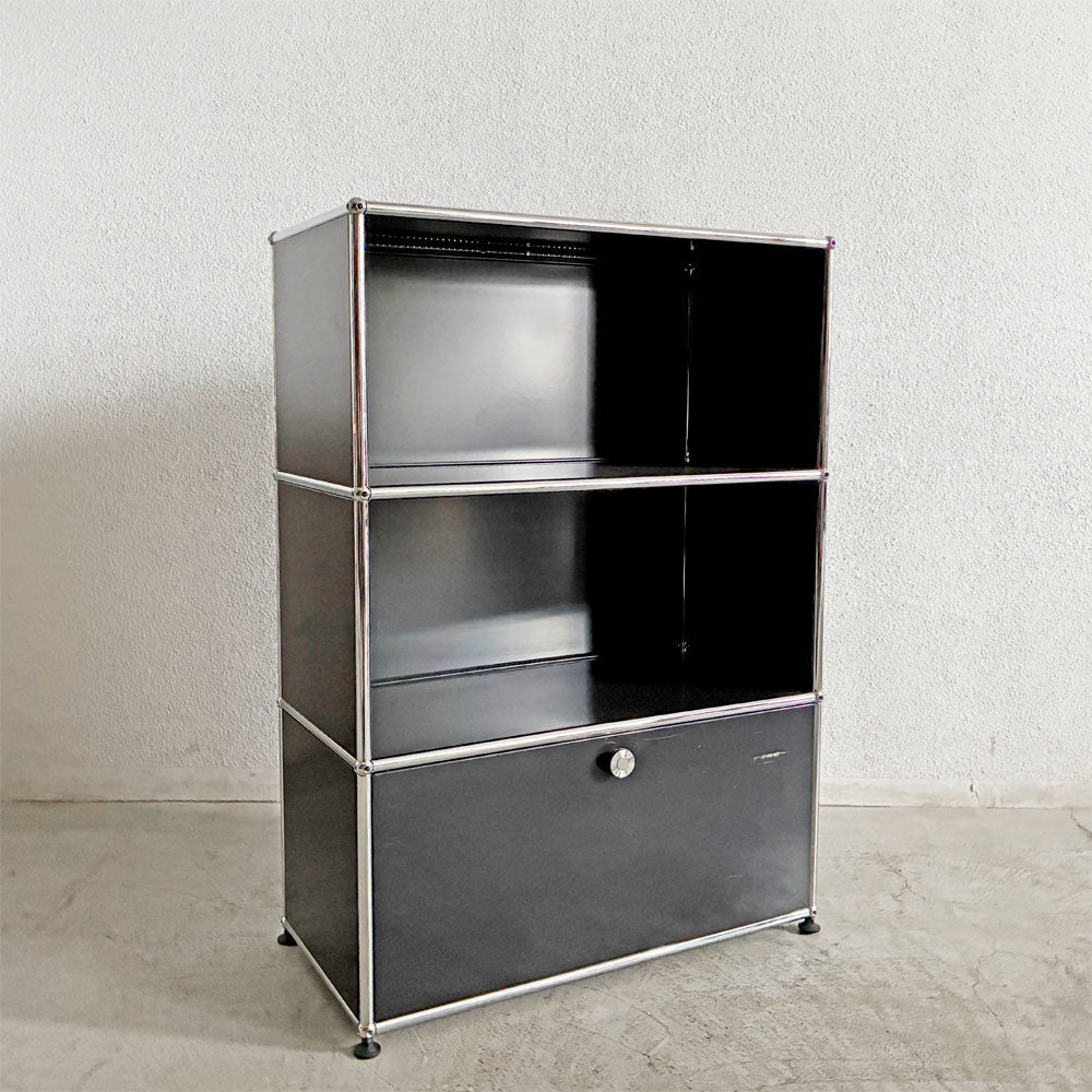 【登戸BASE店】ユーエスエムハラー USMハラー USM Haller モジュラーファニチャー キャビネット シェルフ 1列3段 1ドロワー グラファイトブラック スイス 買取させていただきました。