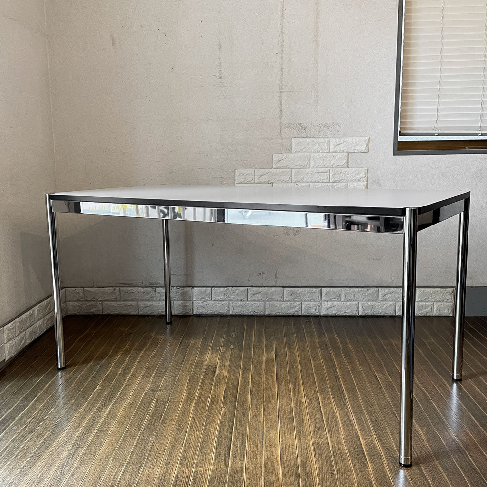 【経堂店】USMモジュラーファニチャー USM Haller USMハラーテーブル ワーキングデスク ダイニングテーブル パールグレーラミネート アジャスター 高さ調整リング付き+H2cm スイス 買取させていただきました。