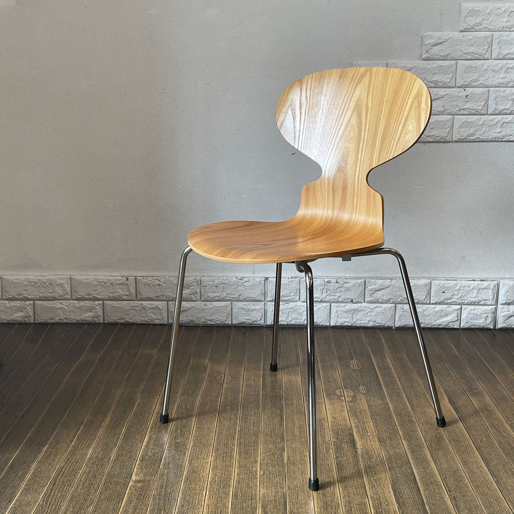 【経堂店】フリッツハンセン Fritz Hansen アントチェア ANT CHAIR アリンコチェア エルム材 4本脚 アルネ・ヤコブセン デンマーク 北欧家具 買取させていただきました。