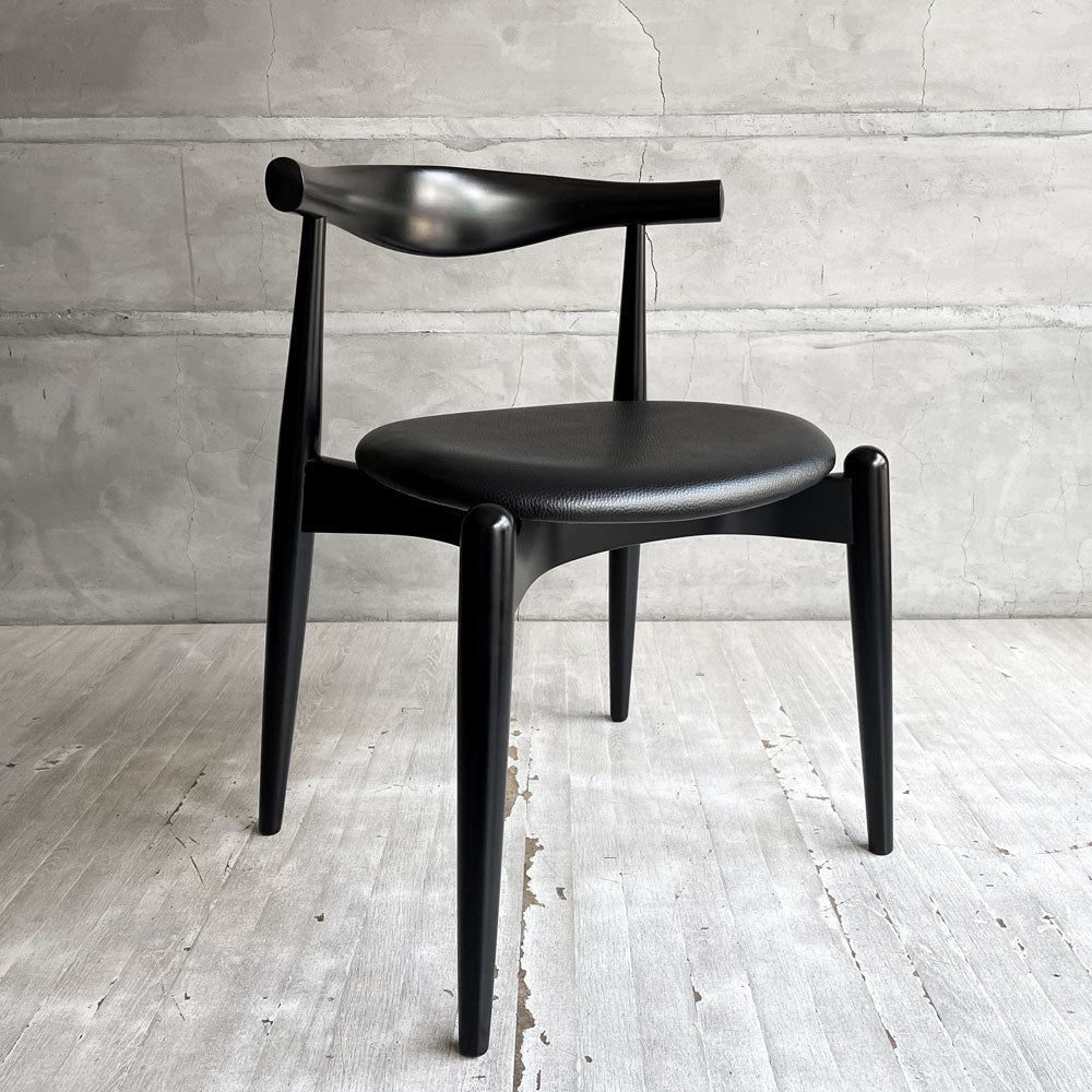 【学芸大学店】カールハンセン＆サン Carl Hansen & Son CH20 エルボーチェア オールブラック ビーチ材 レザー 本革 ハンス・J・ウェグナー  日本仕様 美品 ♪ 買取させていただきました。