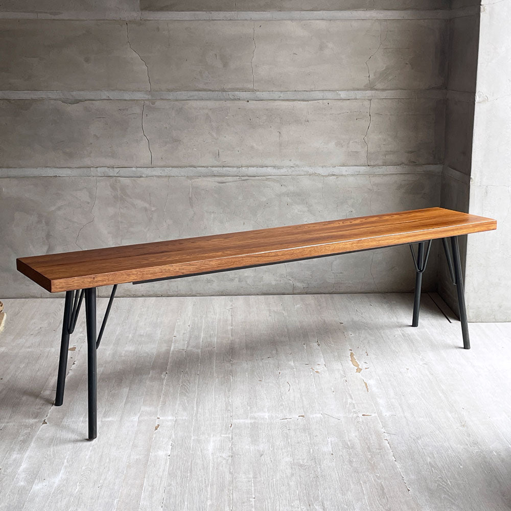 【学芸大学店】アクメファニチャー ACME Furniture グランドビュー ベンチ GRANDVIEW BENCH W150cm オーク無垢材 インダストリアル 定価\50,600- 買取させていただきました。