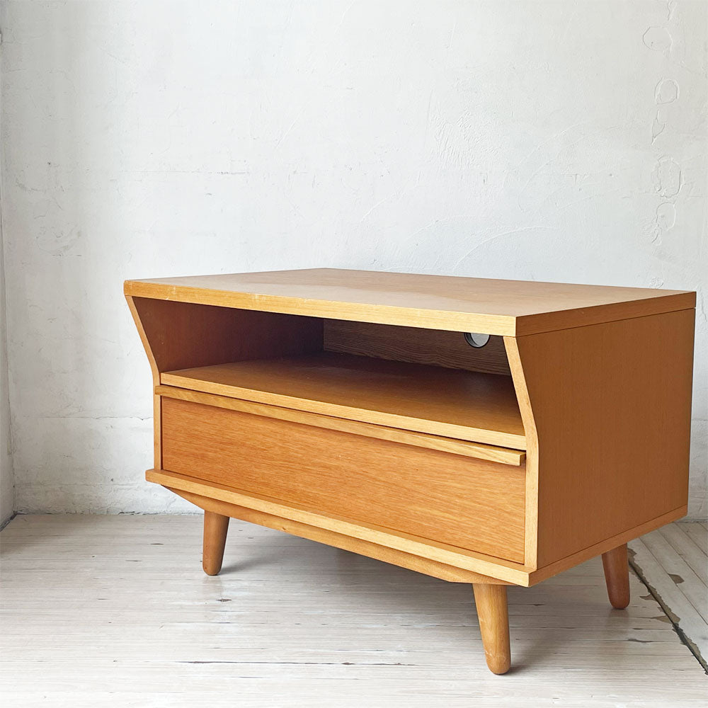 【下北沢店】ウニコ unico アルベロ ALBERO AVボード TVボード W80 ドロワー チーク材 スモールサイズ 北欧スタイル 廃盤 買取させていただきました。