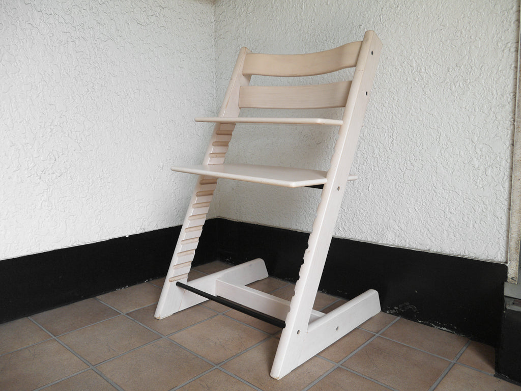 ストッケ STOKKE トリップトラップ TRIPP TRAPP 新型後期 ホワイトウォッシュ ベビーチェア 中古品 買い取りしました。