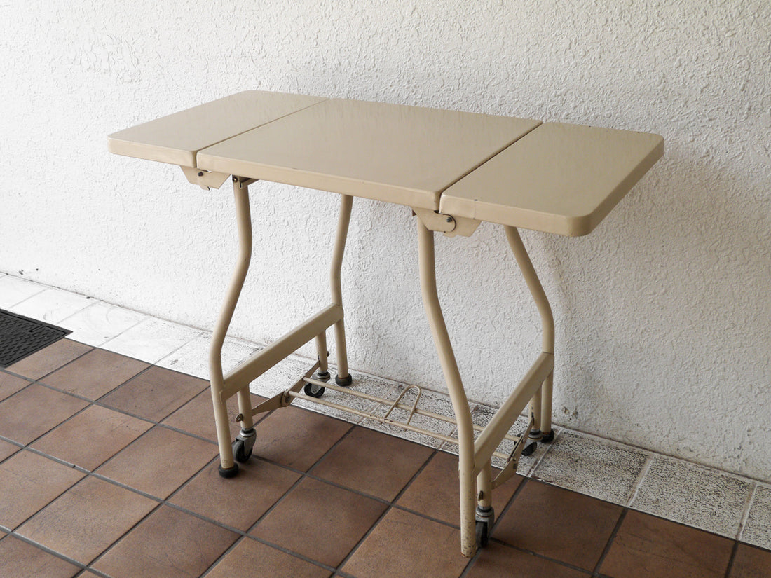 インダストリアルスタイル Industrial Style ビンテージ バタフライデスク タイプライターデスク キャスター付き 中古品 買い取りしました。