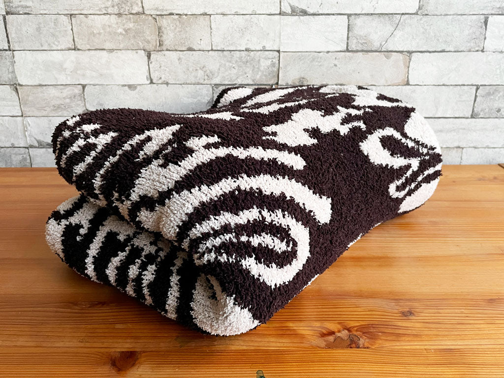 カシウェア Kashwere ダマスク DAMASK ブランケット チャコールグレー × クリーム 135×183cm 中古品 買い取りしました。