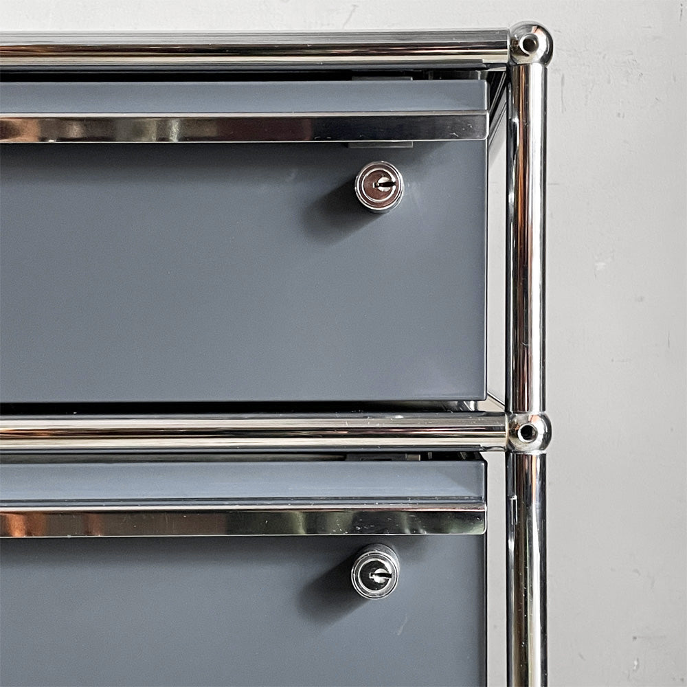 ユーエスエムハラー USM Haller モジュラーファニチャー Modular Furniture デスクワゴン ロールボーイ 2ドロワー アントラサイト 鍵欠品 ～ 空間に馴染む名作収納 ～