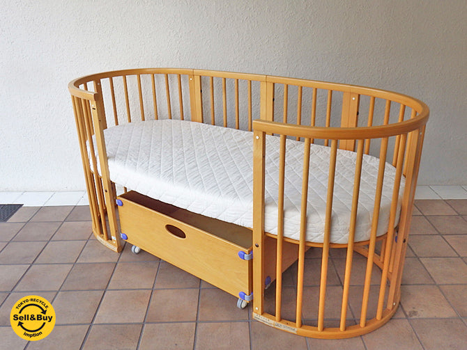 ストッケ STOKKE スリーピー SLEEPI ベビーベッド 旧型 ジュニアベッドキット&ジュニアマットレス&ジュニアボックス 付き  ～0才から10才まで対応した組替え可能なベッドセット！！～ 【 買取と販売とレンタルのお店 】