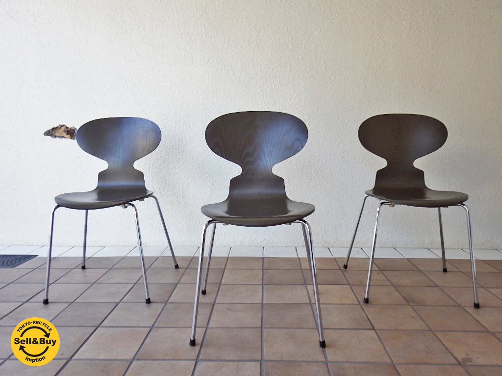 フリッツハンセン Fritz Hansen アントチェア ( アリンコチェア ) カラードアッシュ 4本脚 ダークブラウン 廃盤カラー3脚 買い取りしました。用賀店 出張買取もお任せ下さい。