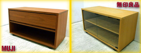 日本の住宅事情にマッチした機能的で飽きの来ないシンプルなデザイン！ MUJI / 無印良品 『 スタッキングキャビネット +各オプションパーツ付き 』×2種（ウォールナット・オーク） 入荷！