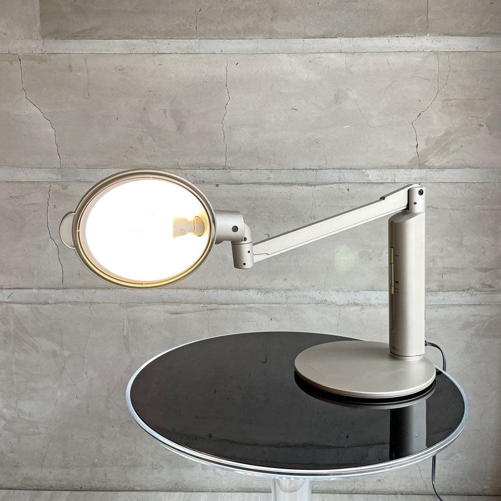 【学芸大学店】ヤマギワ YAMAGIWA バイオライト エクセル BiO LITE EXCEL デスクライト 林原生物化学研究所 カームシルバー 廃番 買取させていただきました。