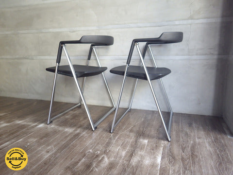 Cassina IXC. カッシーナ イクスシー / BRONX 1010 ブロンクス フォールディングチェア 2脚セット ～ 優れたデザインとして誇れる 折り畳みチェア♪【買取と販売とレンタルのお店】