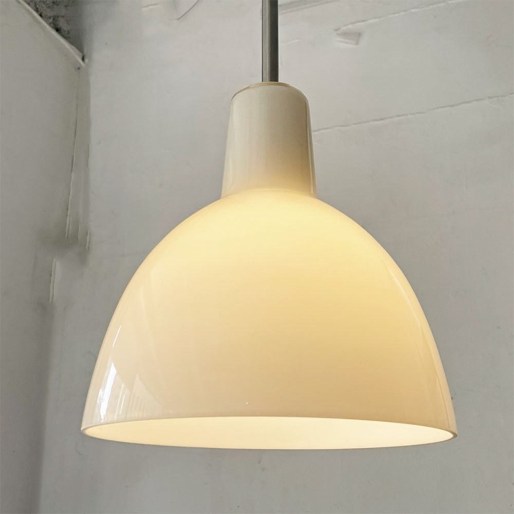 【下北沢店】ルイスポールセン Louis Poulsen トルボー 220 Toldbod Glass Pendant ペンダントライト ホワイト 乳白ガラス ポール・ヘニングセン 買取させていただきました。