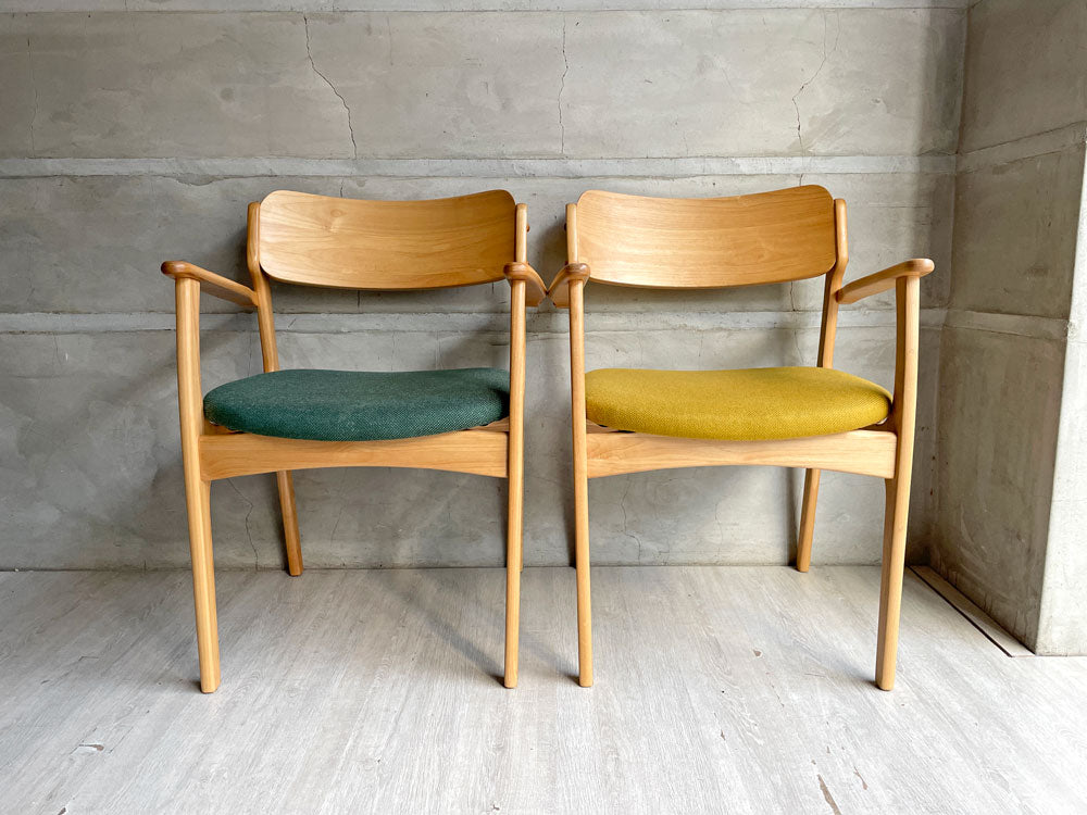 モモナチュラル MOMO Natural ジル アーム JILL ARM ダイニングチェア オーク材 イエロー系 グリーン系 ファブリック 中古品 買い取りしました。