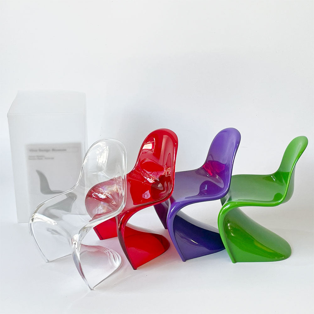 【下北沢店】ヴィトラ デザインミュージアム Vitra Design Museum ミニチュアコレクション パントンチェア 1/6スケール 計４点 買取させていただきました。