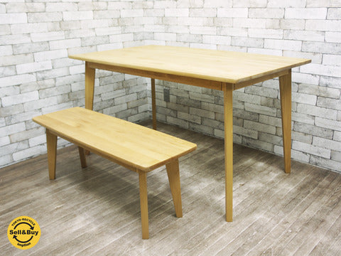 モモナチュラル / MomoNatural 