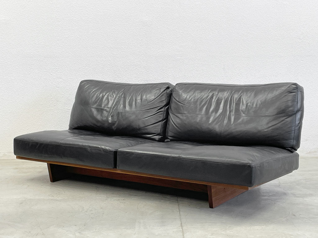 マスターウォール MasterWal アカセ木工 モノソファ Mono sofa 3シーター 180ｃｍ ～ 充実した飾り気のない逞しさを感じるデザイン