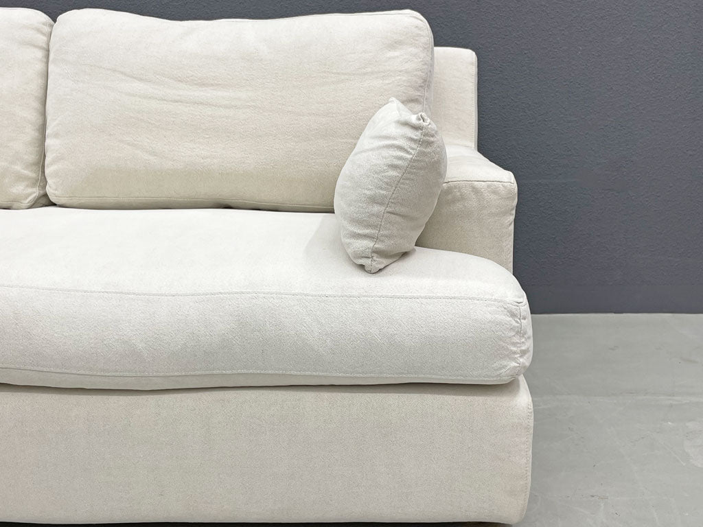 ハロ HALO フリーウェーブ パナマ 2シーターソファ FREE WEAVE PANAMA SOFA アイボリー ～ クラシックなデザインと品のあるファブリックによる洗練された座り心地