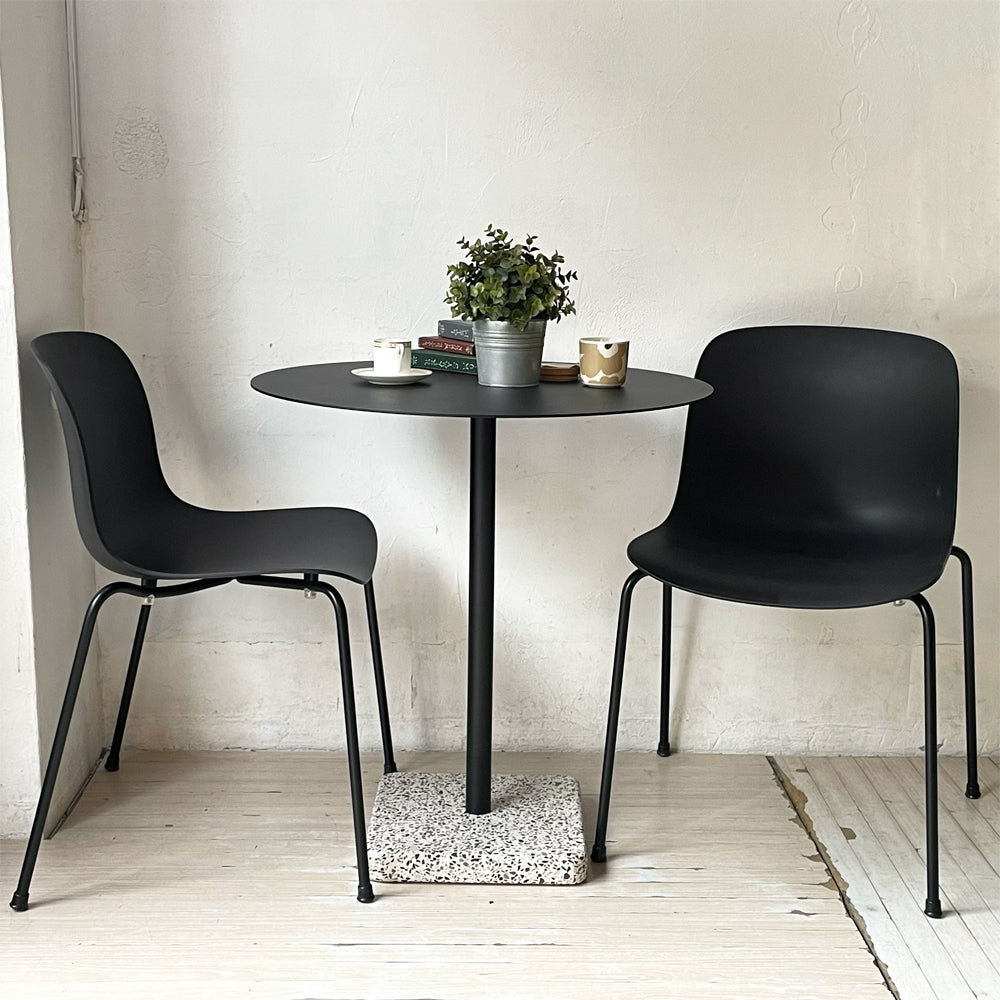 ヘイ HAY テラゾー TERRAZZO TABLE ラウンドテーブル アンスラサイト×グレーベース～建築とアートが交わるデザイン。