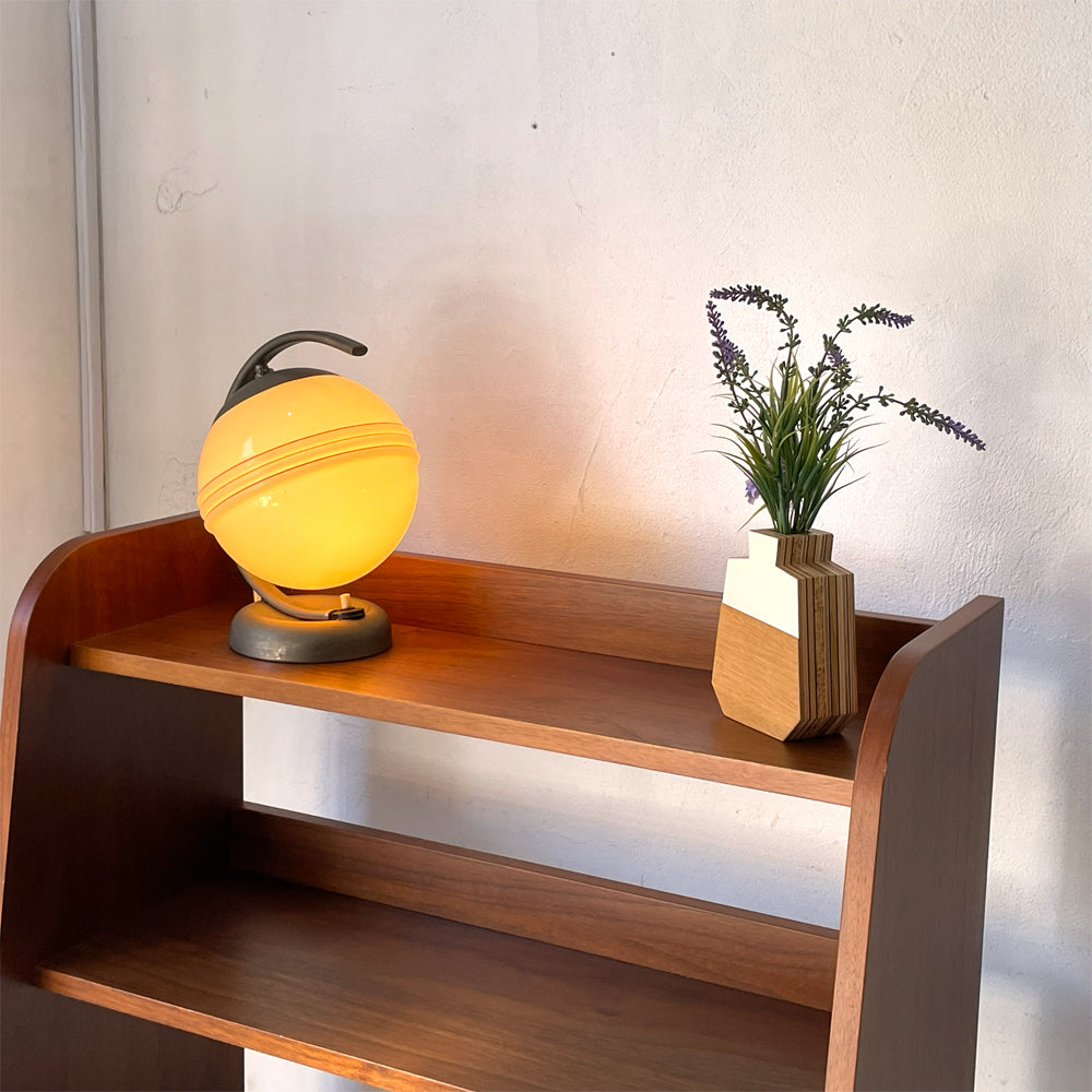 【下北沢店】オービットデザイン Orbit Design テーブルランプ ガラス×真鍮 ビンテージ ミッドセンチュリーデザイン 買取させていただきました。
