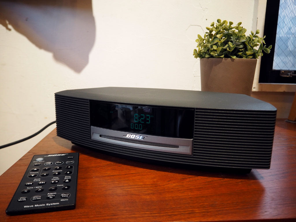 ボーズ BOSE ウェイブ ミュージック システム CDラジオ Wave music system Wave Radio AWRCCB スロットイン CD ～ 十分すぎるほどの安定感のある『音』