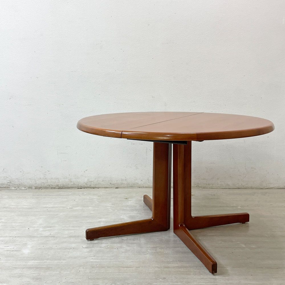 【祖師ヶ谷大蔵店】CJ ROSENGAARDEN エクステンション ダイニングテーブル ラウンド チーク材 W110～168.5cm 伸長式 アジャスター デンマークビンテージ 北欧家具 買取させていただきました。