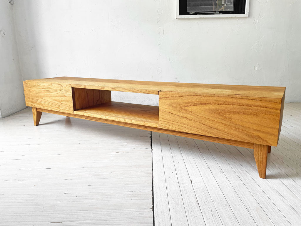 ライフファニチャー LIFE FURNITURE エスティー オーク テレビボード ST OAK TV BOARD オーク無垢材 AVボード オイル仕上げ 中古品 買い取りしました。